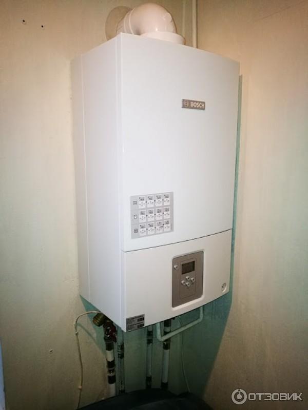 Настенный газовый котел BOSCH серии GAZ 6000 W. 